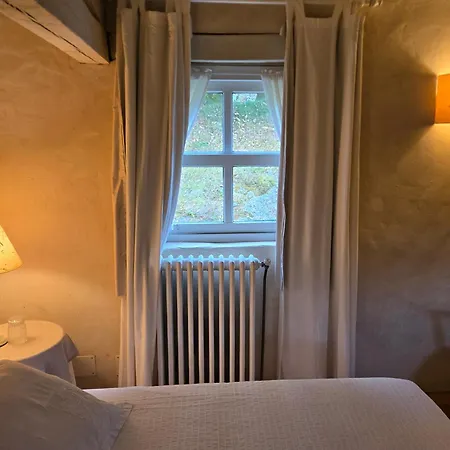 Casa Do Castelo De Andrade Country house Puentedeume