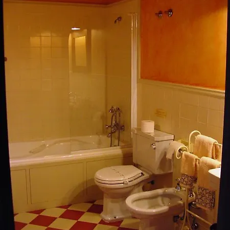 Casa Do Castelo De Andrade *